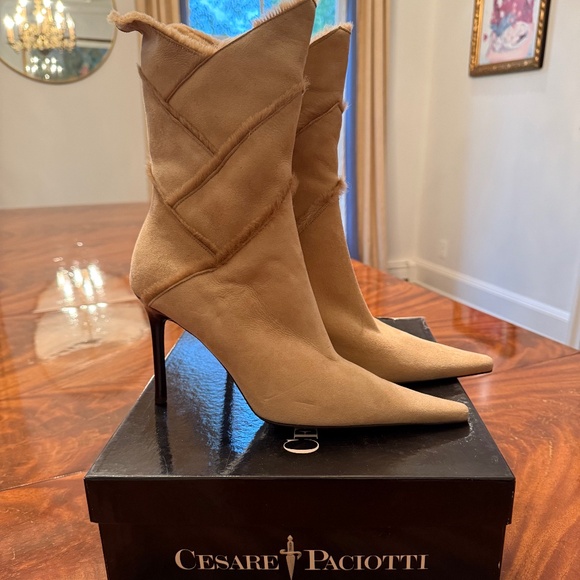 Cesare Paciotti Shearling Booties - Picture 1 of 7